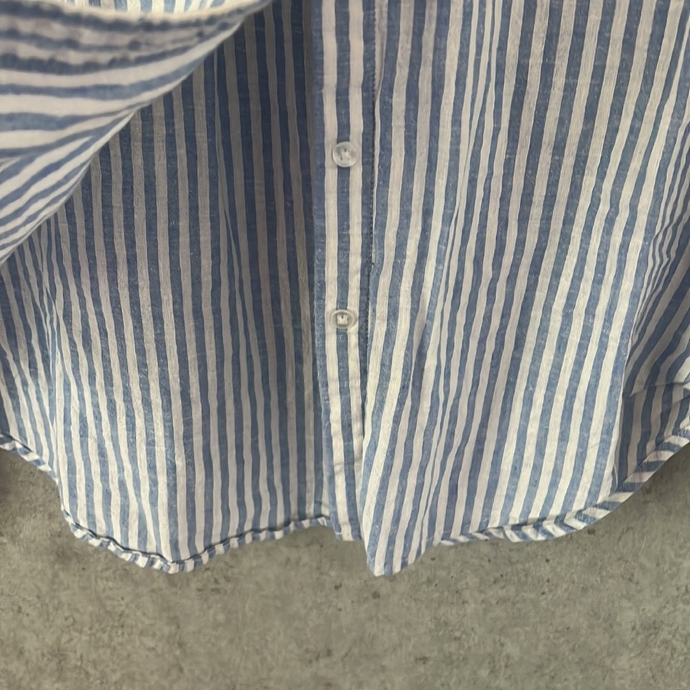 Button Down - Picture 4 of 4